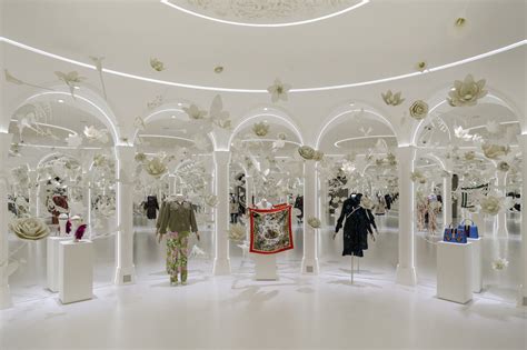 Gucci COSMOS Exhibition .